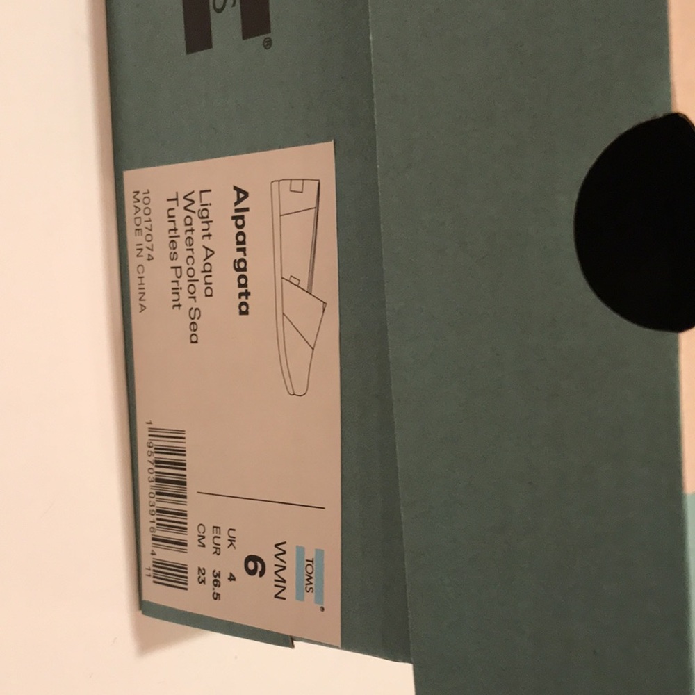 NWT TOMS ALPARGATA sea TURTLES SHOES 6 slip on light aqua - Picture 7 of 8